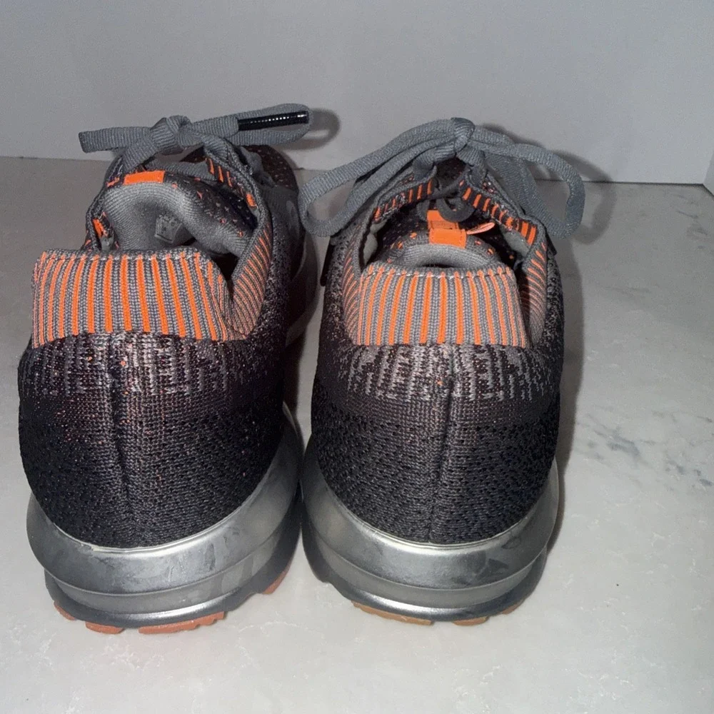 Brooks Mens Levitate 2 Running Shoe - Grey/Black/Orange - 9